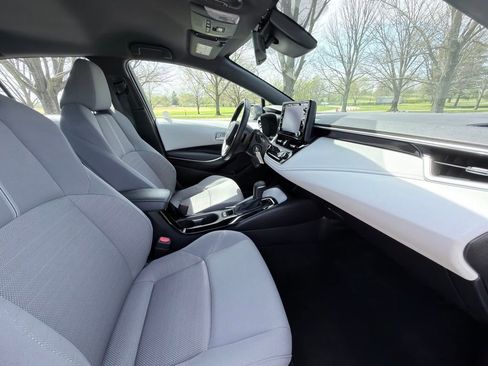 Used 2022 Toyota Corolla SE w/ Carpet Mat Package (TMS) FWD image 21