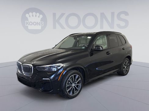 Used 2021 BMW X5 xDrive40i w/ M Sport Package image 1