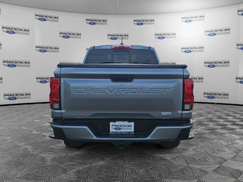 Used 2023 Chevrolet Colorado LT w/ LT Convenience Package II AWD/4WD image 4