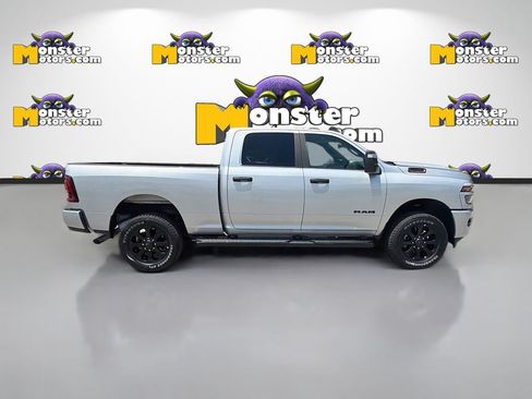 Used 2026 RAM 2500 Big Horn AWD/4WD image 4