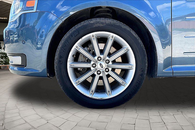 Used 2019 Ford Flex Limited w/ Equipment Group 301A FWD image 7