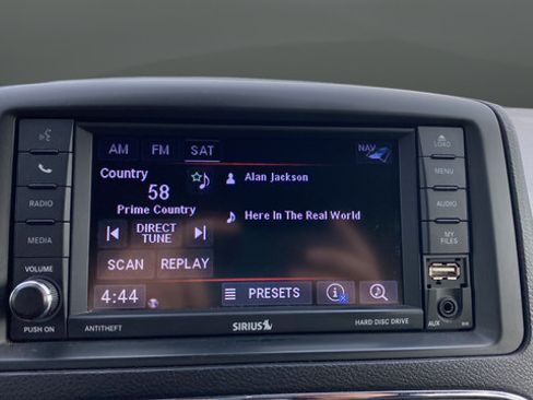 Used 2019 Dodge Grand Caravan GT FWD image 11