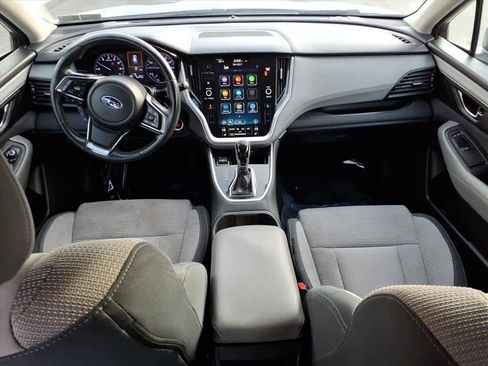 Used 2020 Subaru Outback Premium image 7