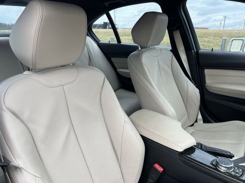 Used 2016 BMW 320i Sedan image 35