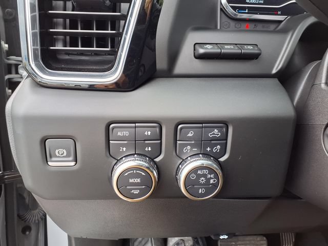Used 2024 GMC Sierra 1500 Denali w/ Technology Package AWD/4WD image 38