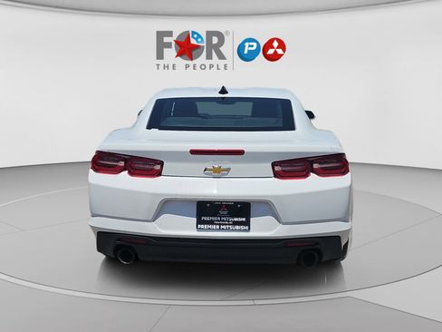 Used 2023 Chevrolet Camaro LT RWD image 4