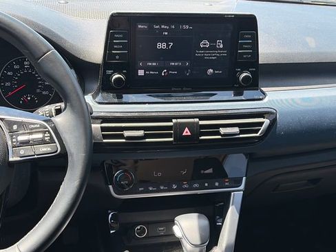 Used 2023 Kia Seltos S FWD image 14