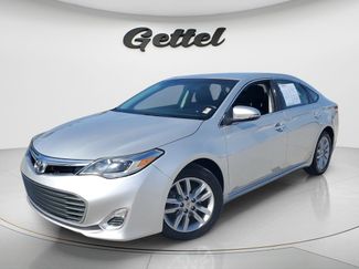 Used 2014 Toyota Avalon XLE FWD video 1