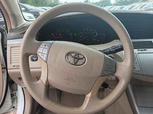 Used 2008 Toyota Avalon XLS FWD image 10