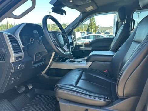 Used 2020 Ford F150 Lariat image 9