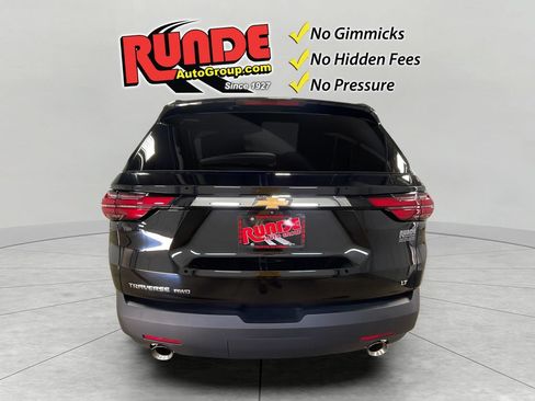 Used 2023 Chevrolet Traverse LT AWD/4WD image 5