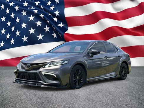 Used 2021 Toyota Camry SE FWD image 13