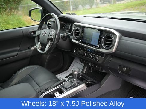 Used 2022 Toyota Tacoma Limited AWD/4WD image 42