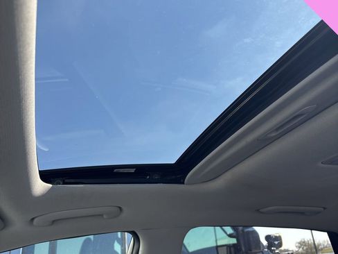 Certified 2023 Hyundai Kona SEL w/ Convenience Package image 13