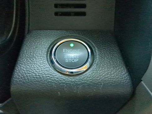 Certified 2022 Ford F250 Lariat w/ Lariat Ultimate Package image 26