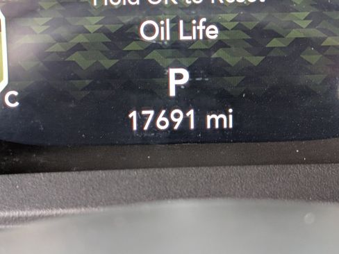 Used 2024 Jeep Wrangler Rubicon image 23