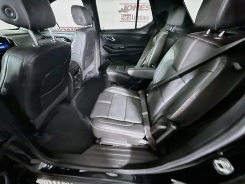 Used 2023 Chevrolet Traverse RS AWD/4WD image 28