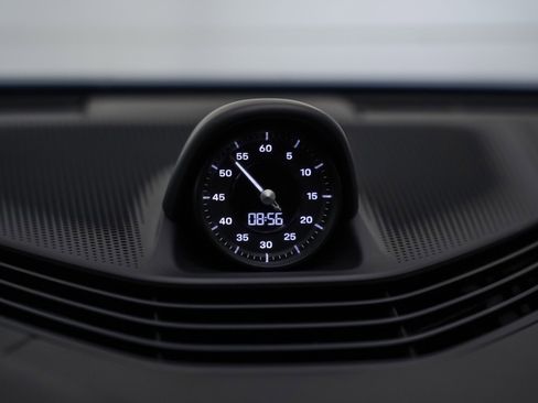 Certified 2024 Porsche Taycan 4S w/ Premium Package image 20