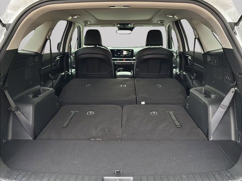 Used 2024 Kia Sorento S w/ Panoramic Sunroof Package image 27