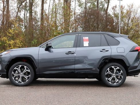 New 2025 Toyota RAV4 XSE image 3