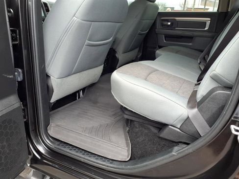 Used 2017 RAM 2500 Big Horn w/ Sport Appearance Group image 14