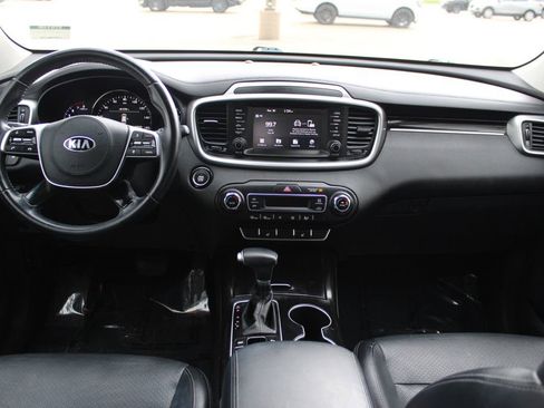 Used 2020 Kia Sorento EX AWD/4WD image 42