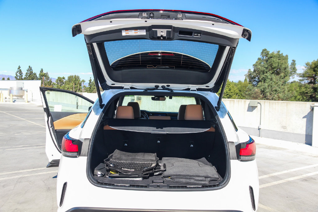 Certified 2025 Lexus RX 350 FWD w/ Accessory Package image 26