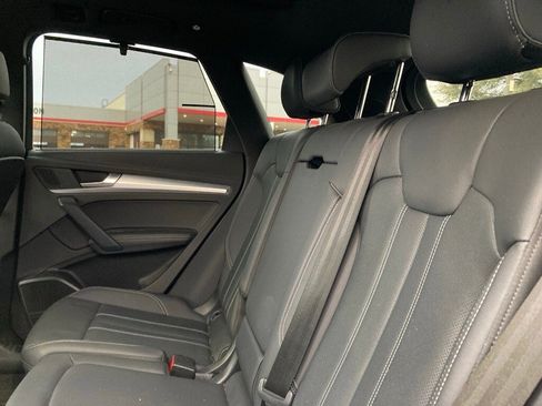 Used 2024 Audi Q5 2.0T Premium Plus w/ Premium Plus Package image 11