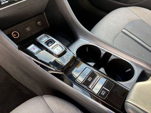Used 2021 Hyundai Sonata SEL image 22