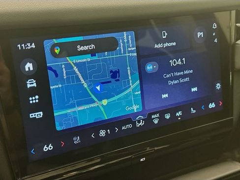 Used 2025 Lincoln Navigator Reserve image 15