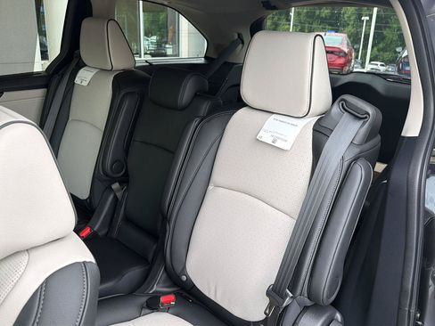 New 2026 Honda Odyssey Elite image 30