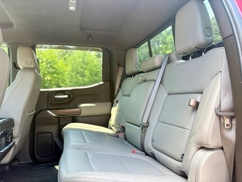 Used 2019 GMC Sierra 1500 SLT w/ SLT Premium Plus Package AWD/4WD image 28