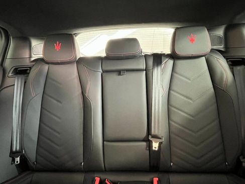 Used 2024 Maserati Grecale Trofeo image 20