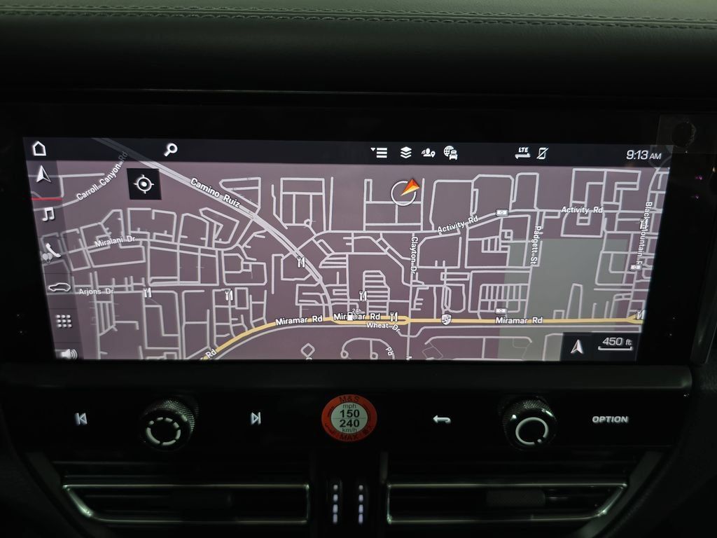 Certified 2026 Porsche Macan S AWD/4WD image 18
