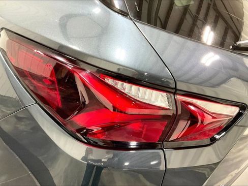 Used 2019 Chevrolet Blazer LT image 29