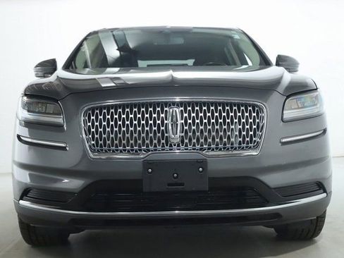 Used 2021 Lincoln Nautilus AWD image 5