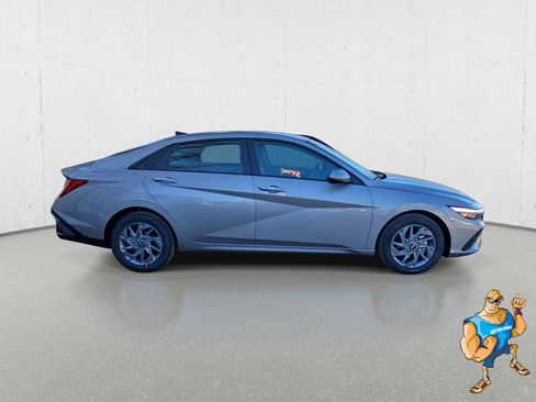 New 2026 Hyundai Elantra Blue w/ Cargo Package FWD image 4