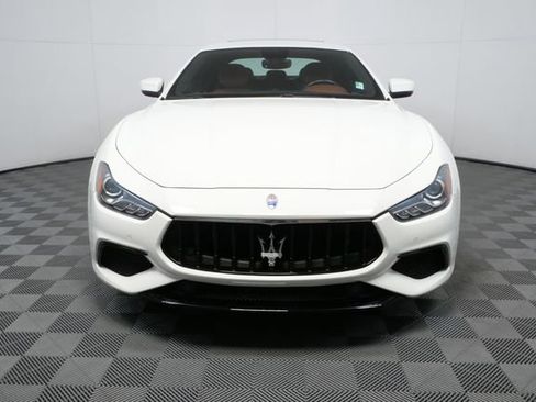 Used 2021 Maserati Ghibli S image 31