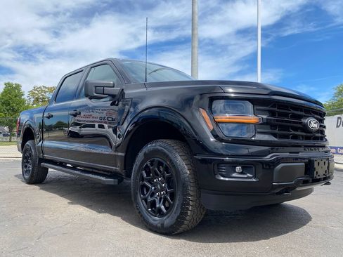 Used 2024 Ford F150 XLT w/ XLT Black Appearance Package AWD/4WD image 34
