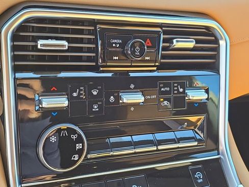 New 2026 Nissan Armada SL image 28