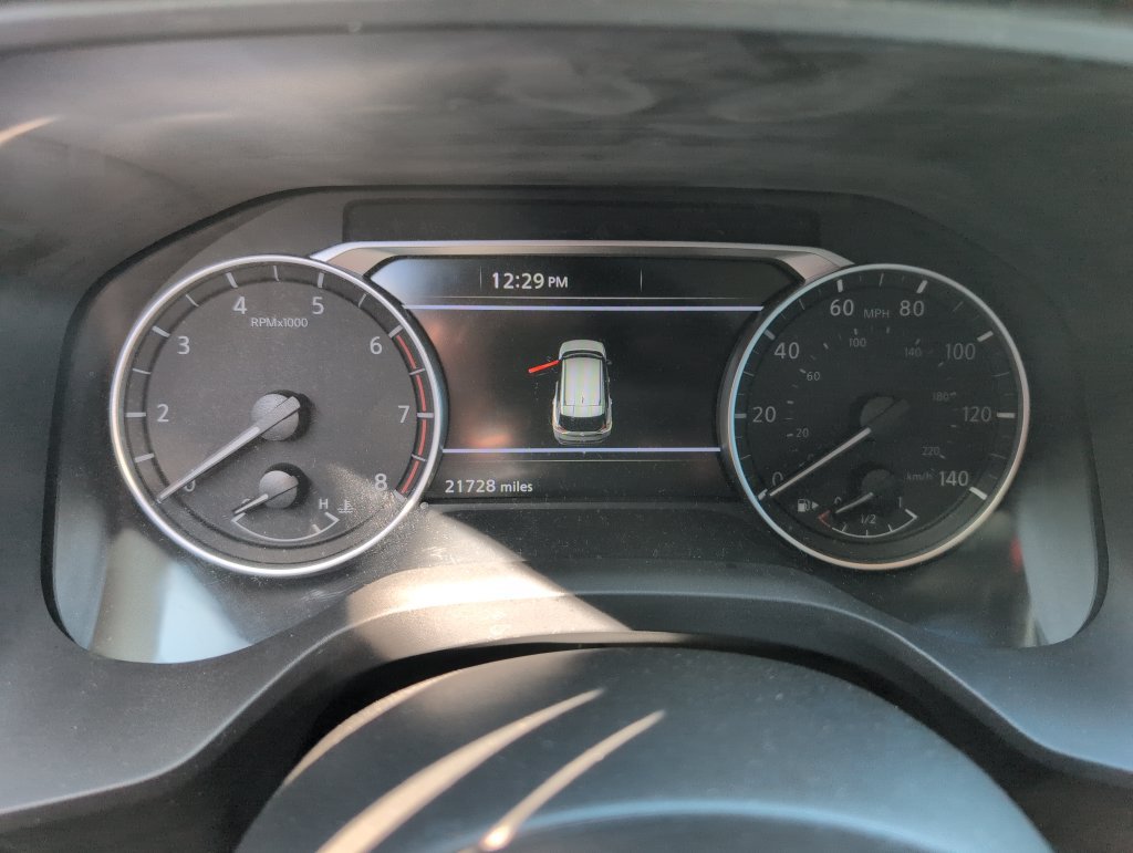 Used 2023 Nissan Rogue SV AWD/4WD image 13