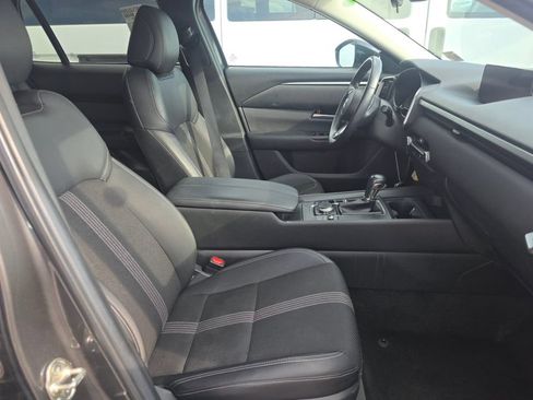 Used 2025 MAZDA CX-50 AWD 2.5 S w/ Preferred Package image 8