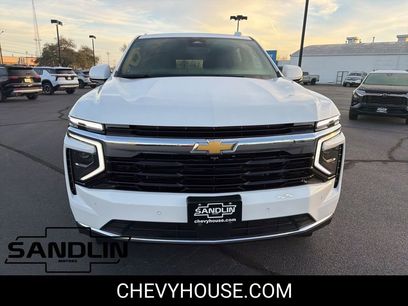 New 2026 Chevrolet Suburban LS