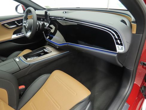 New 2026 Mercedes-Benz E 53 AMG e 4MATIC Sedan image 18