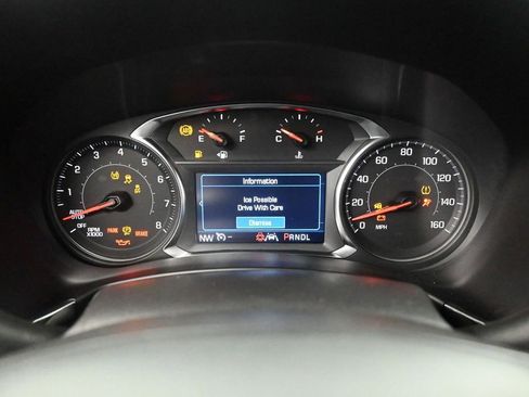 Used 2024 Chevrolet Equinox RS image 39