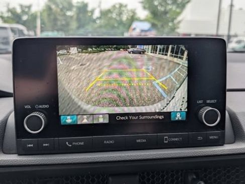 Used 2024 Honda CR-V EX image 14
