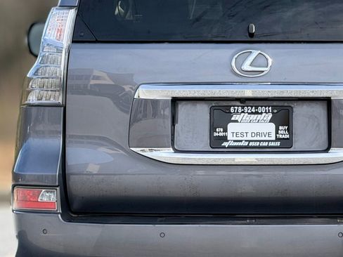 Used 2016 Lexus GX 460 w/ Premium Package image 15