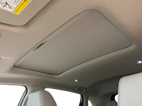 New 2027 Honda HR-V EX-L image 23