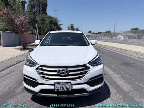 Used 2018 Hyundai Santa Fe Sport AWD/4WD image 2