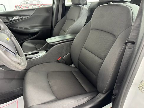 Used 2023 Chevrolet Malibu LT FWD image 31